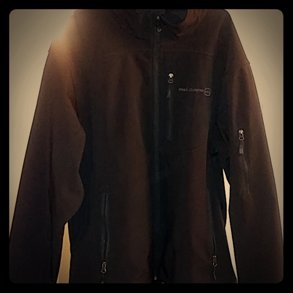Men's Base Camp Softshell Jacket - Picture 1 of 3